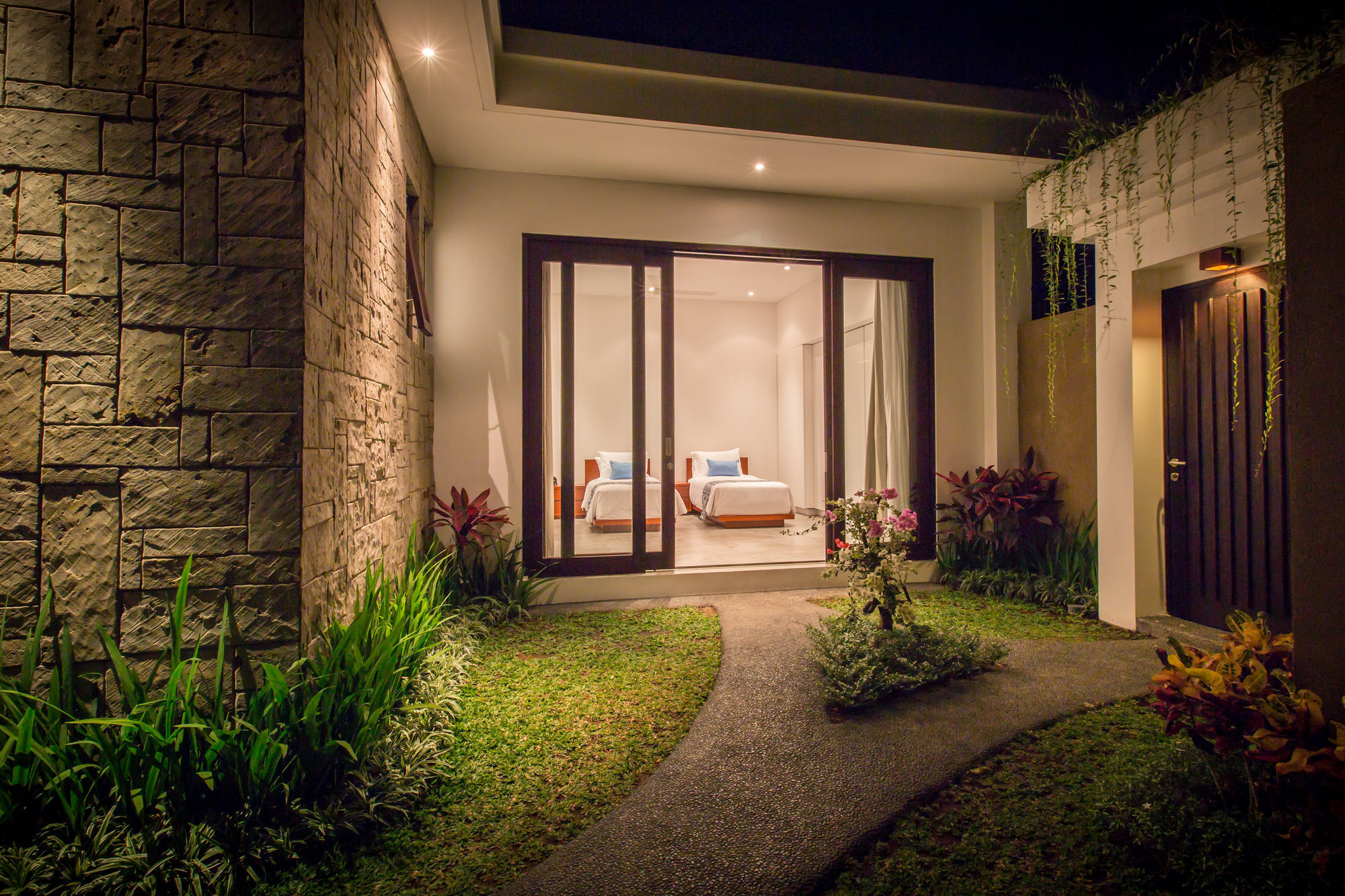 Gajah Bali By Nagisa Bali * Seminyak (Bali)